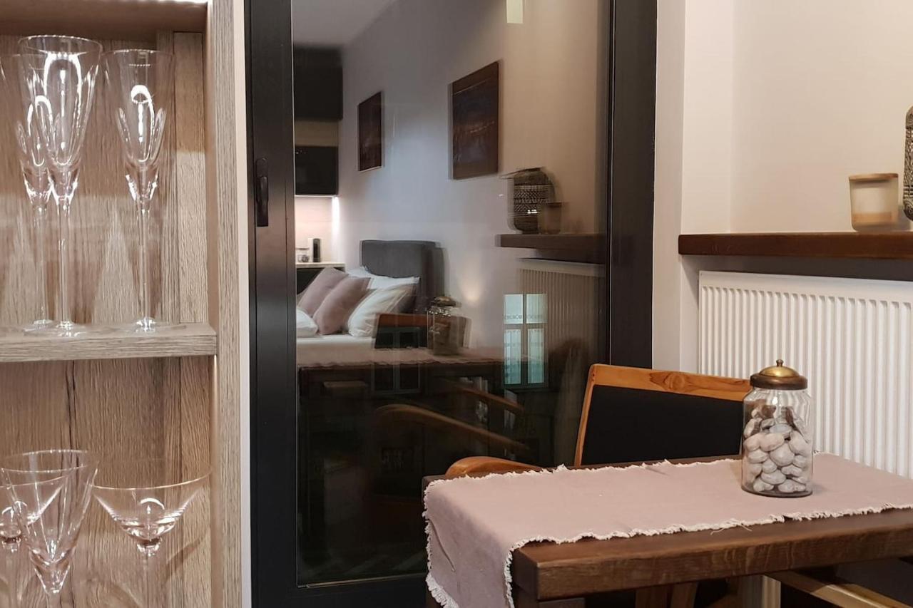 Boutique 108 - Old City, Luxury Apt. With A Garage Kraków Zewnętrze zdjęcie